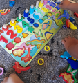 Montessori mit Dinos, Zahlen & Formen